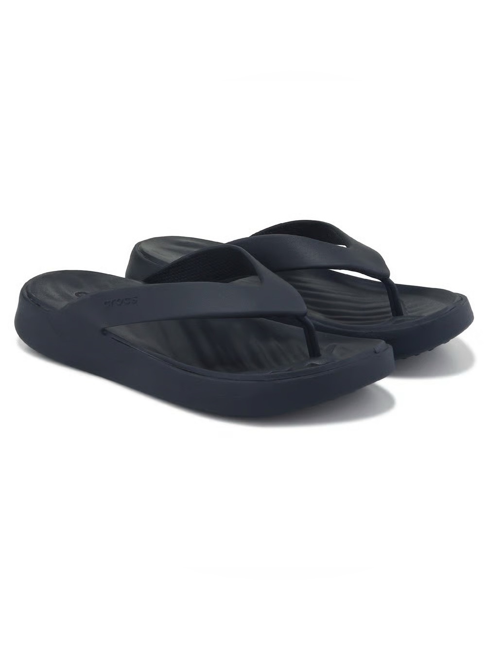 CROCS (8) Getaway Flip Flop Sandal Black Triangle Post Classic Comfort (W 8/M 6)